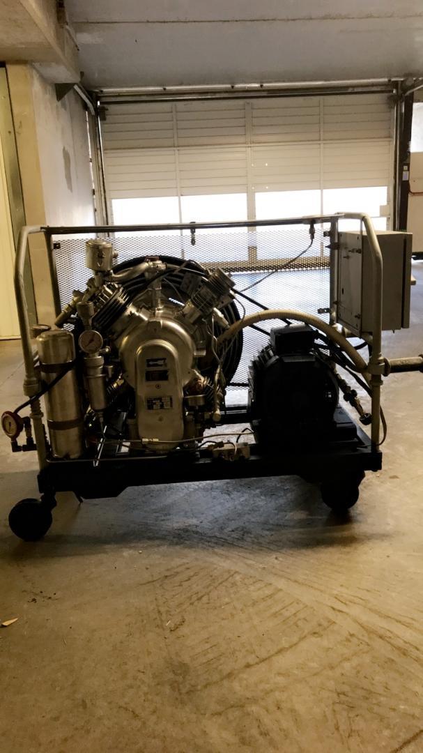 Compresseur 22/26M3/H Marseille